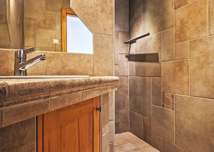 Domaine Des Reines By Interhome